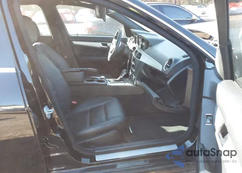 2013 Mercedes-Benz C 300 Sport 4Matic from USA, damaged, VIN WDDGF8AB8DR267356